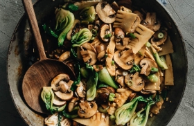 stir-fried wild-mushrooms-and-mountain-vegetables